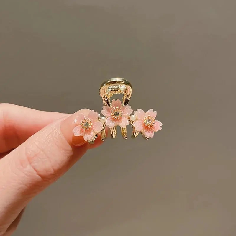 Pearl Rhinestone Sakura Hairpin - Gold - Gold