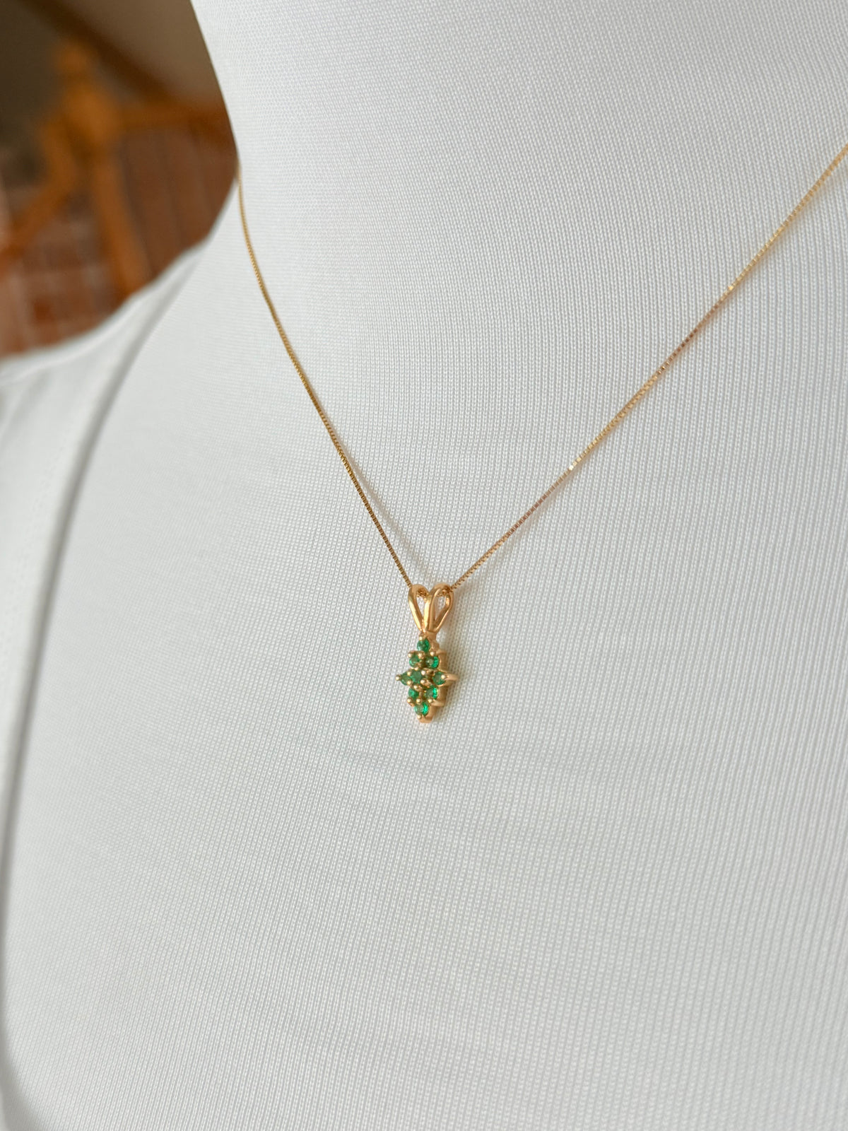 Cluster Colombian Emerald & Diamond Pendant Necklace Solid Gold 18K Italian