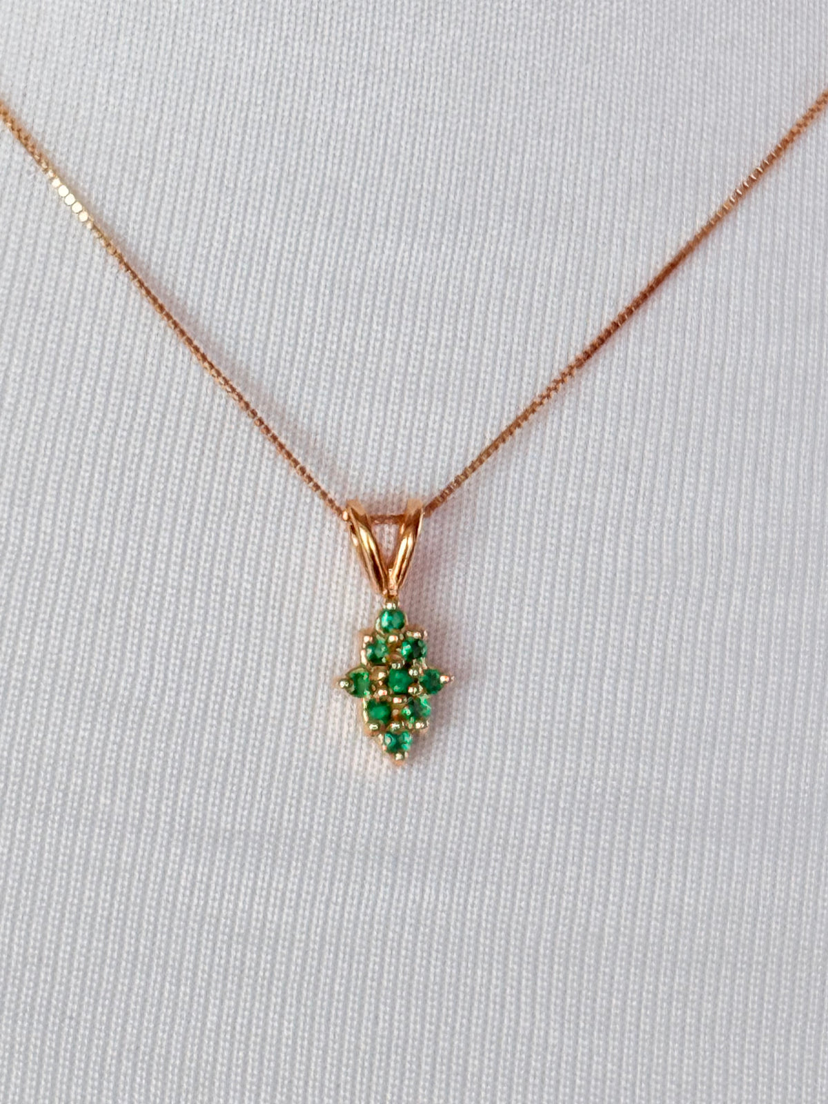 Cluster Colombian Emerald & Diamond Pendant Necklace Solid Gold 18K Italian