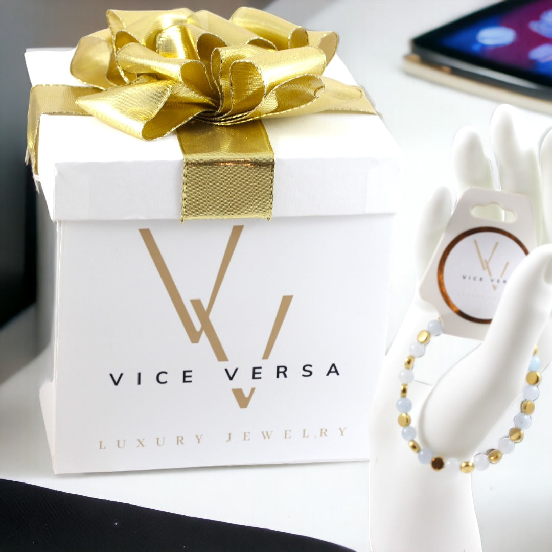 Pulsera elástica de aguamarina natural hecha a mano 