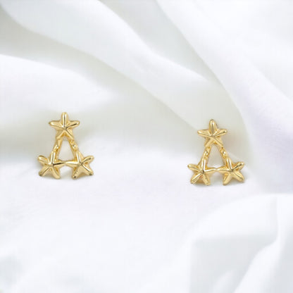 Pendientes con forma de pirámide de 3 estrellas bañados en oro auténtico