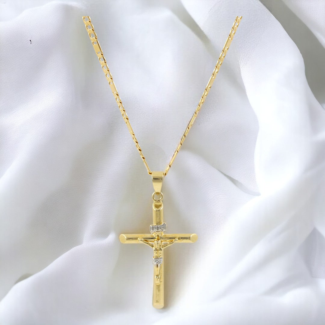 Collar con cadena Figaro y crucifijo de 24" chapado en oro real de 18 quilates