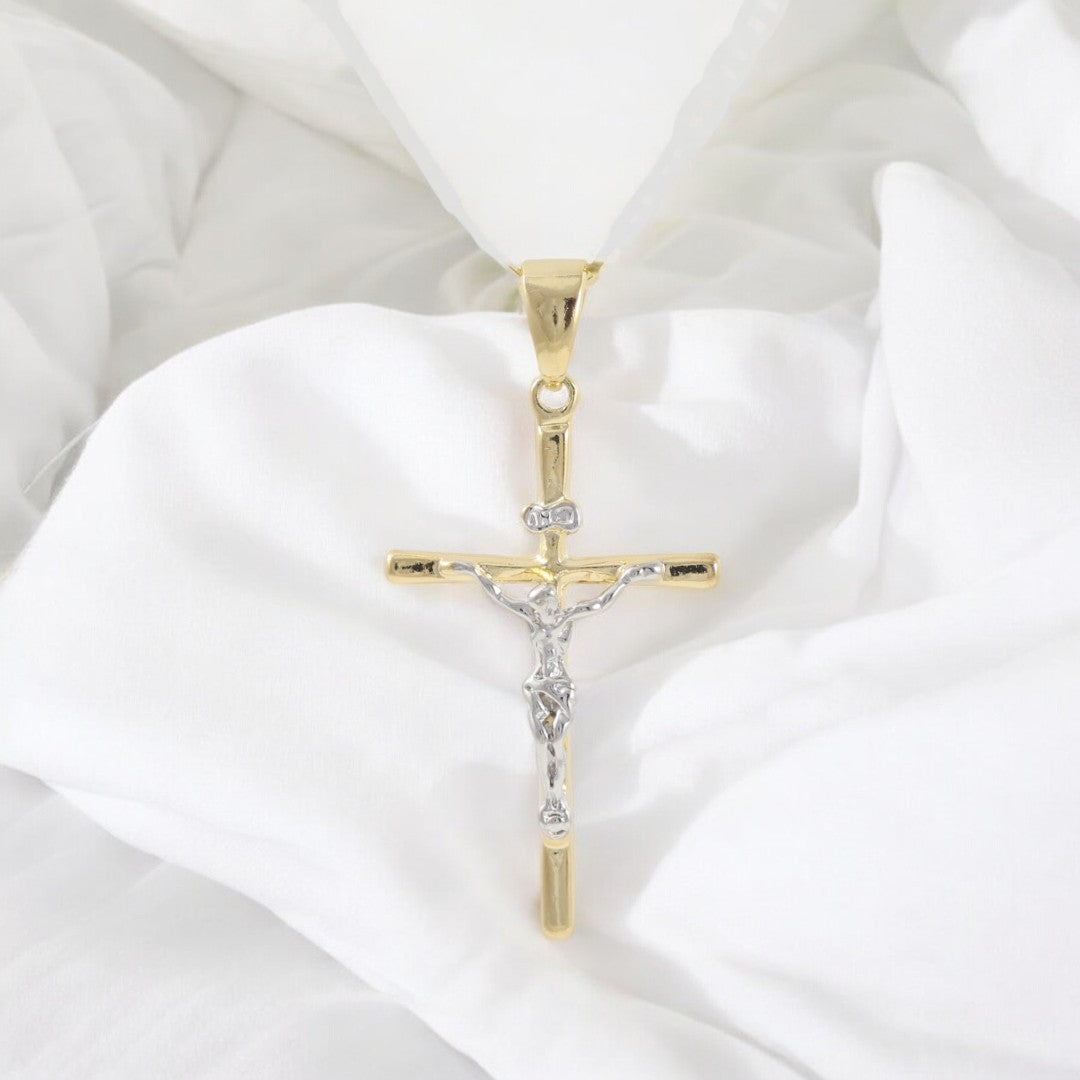 Crucifijo grande de dos tonos bañado en oro