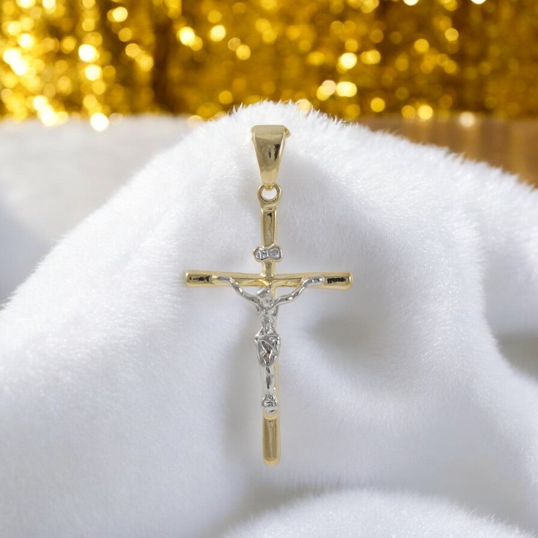 Crucifijo grande de dos tonos bañado en oro