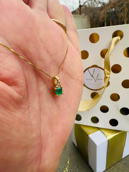 Square Colombian Emerald & Diamond Pendant Necklace Solid Gold 18K Italian